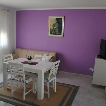 Apartamento Vidolma *