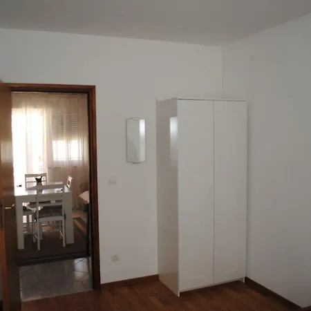 Vidolma شقة